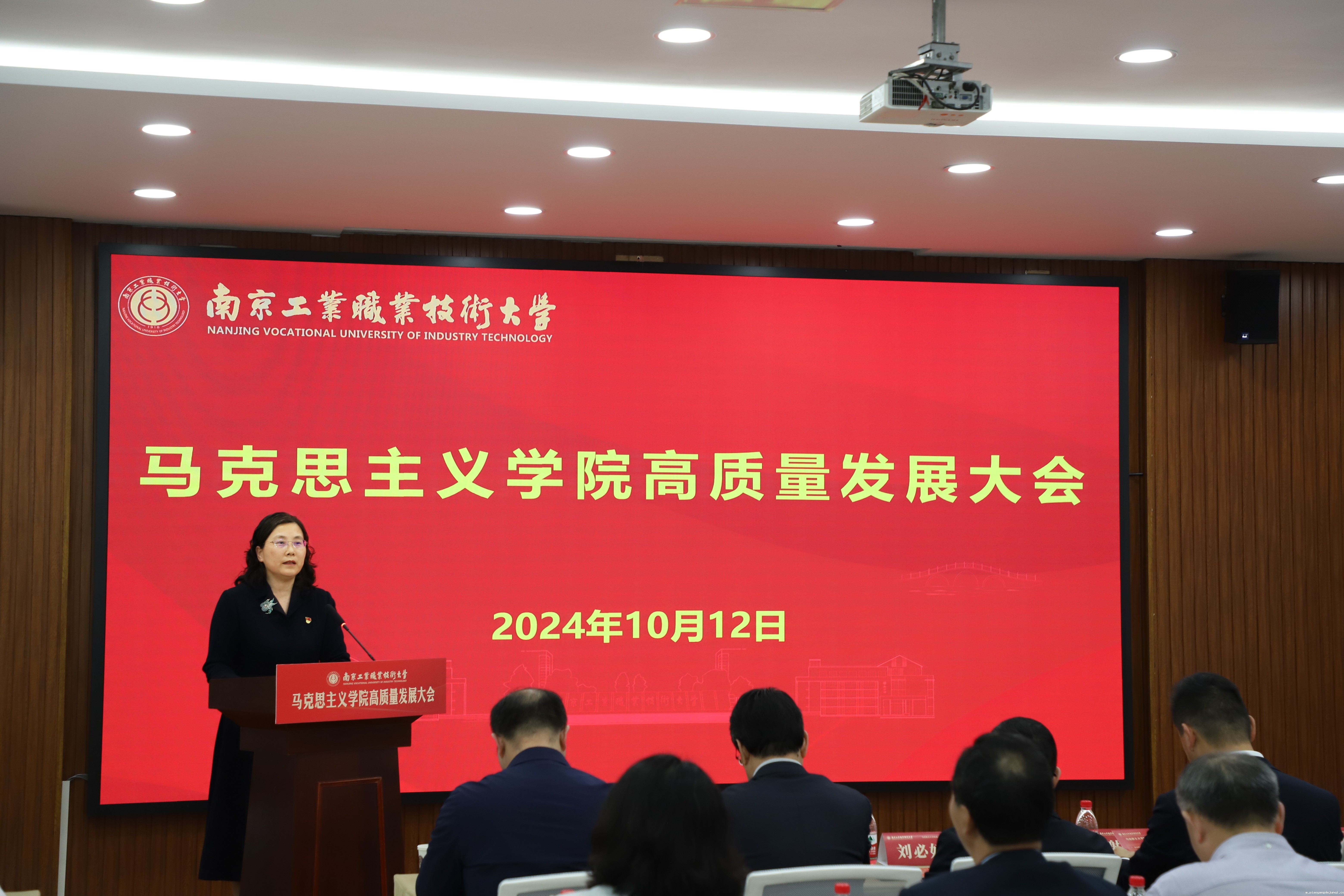 55065C370E7EEAD6CE561102308F49DC.jpg 55065C370E7EEAD6CE561102308F49DC.jpg